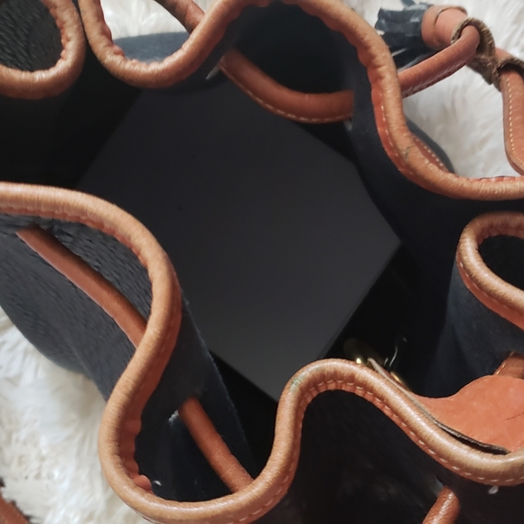 DOONEY AND BOURKE LOT - Picture 3 of 13